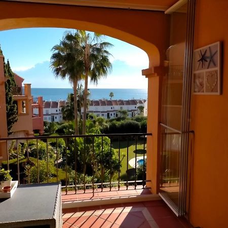 Appartement Met Zeezicht En Vlakbij Het Strand มานิลบา ภายนอก รูปภาพ