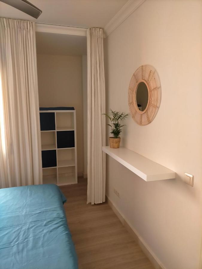 Appartement Met Zeezicht En Vlakbij Het Strand มานิลบา ภายนอก รูปภาพ
